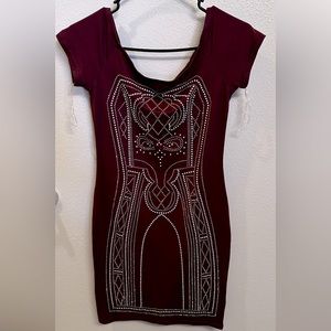 Figure hugging tshirt dress